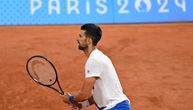 Novak igra prvi meč na Olimpijskim igrama u posebnim uslovima