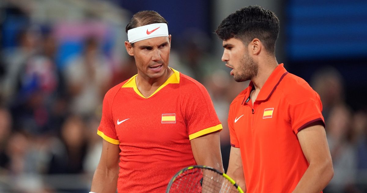 Nadal se obratio Alkarazu, dobio čudnu kapicu na glavi i veliku nagradu: 