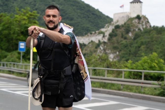 Željko Jelisavčić Željko Jelisavčić