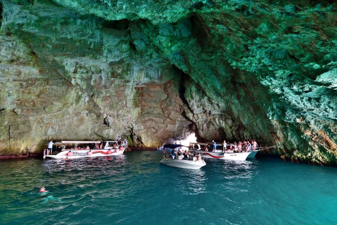 Plava špilja, Crna Gora, Kotor