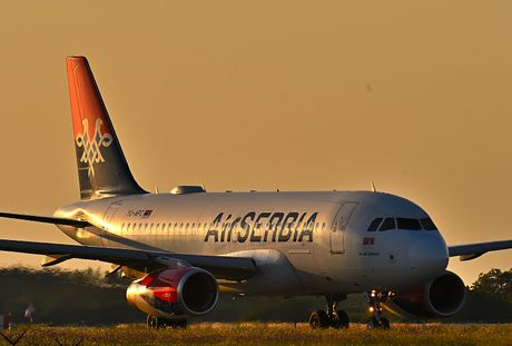 Air Serbia Airbus A319 A320