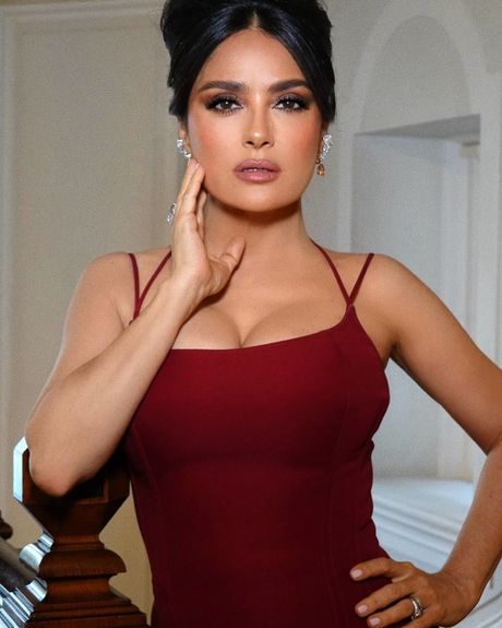Salma Hajek