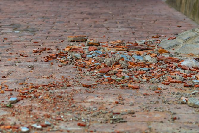 ostaci cigla beton ostaci cigla beton