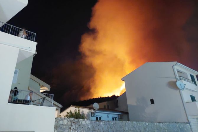 Biokovo Tučep Hrvatska požar