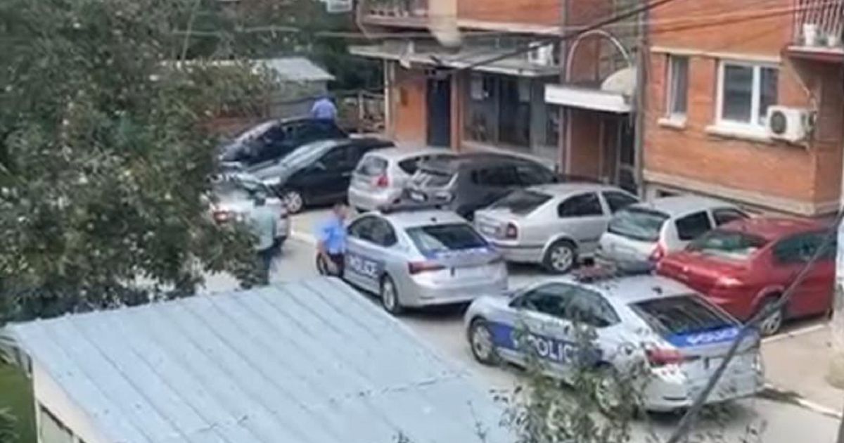 Oglasila se Kancelarija za KiM povodom upada Kurtijeve policije u pošte na severu Kosmeta