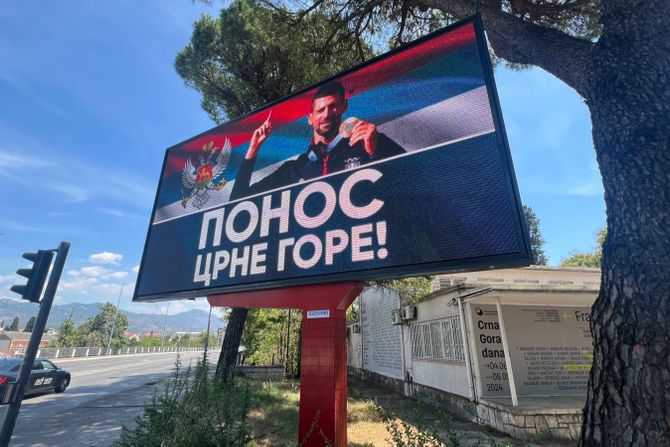 Bilbord, Podgorica, Novak Đoković