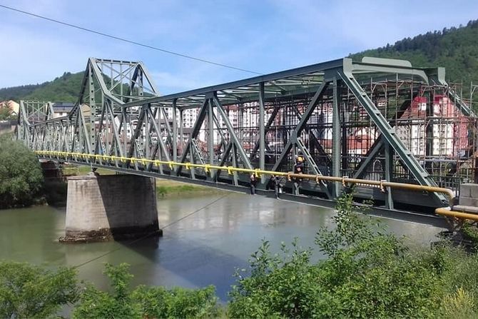 Kraljev most na Drini spojio ljude iz dva grada