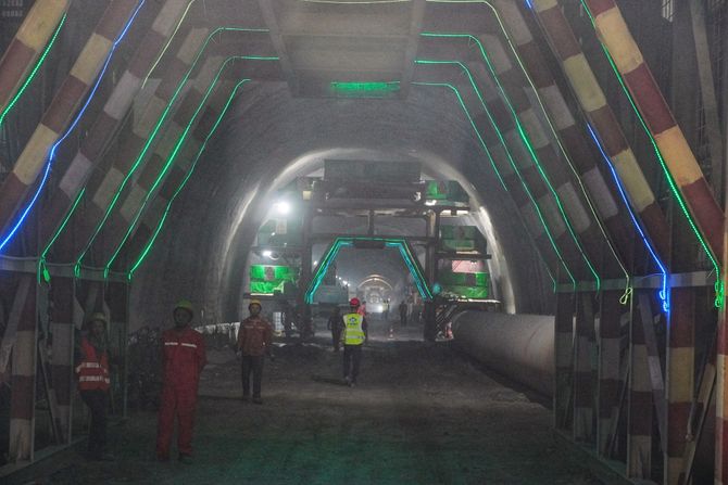 Irig, Fruškogorski koridor, tunel Iriški venac radovi Irig, Fruškogorski koridor, tunel Iriški venac radovi