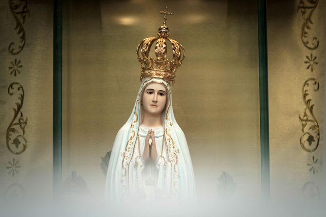 Pilgrim Virgin Statue of Our Lady of Fatima