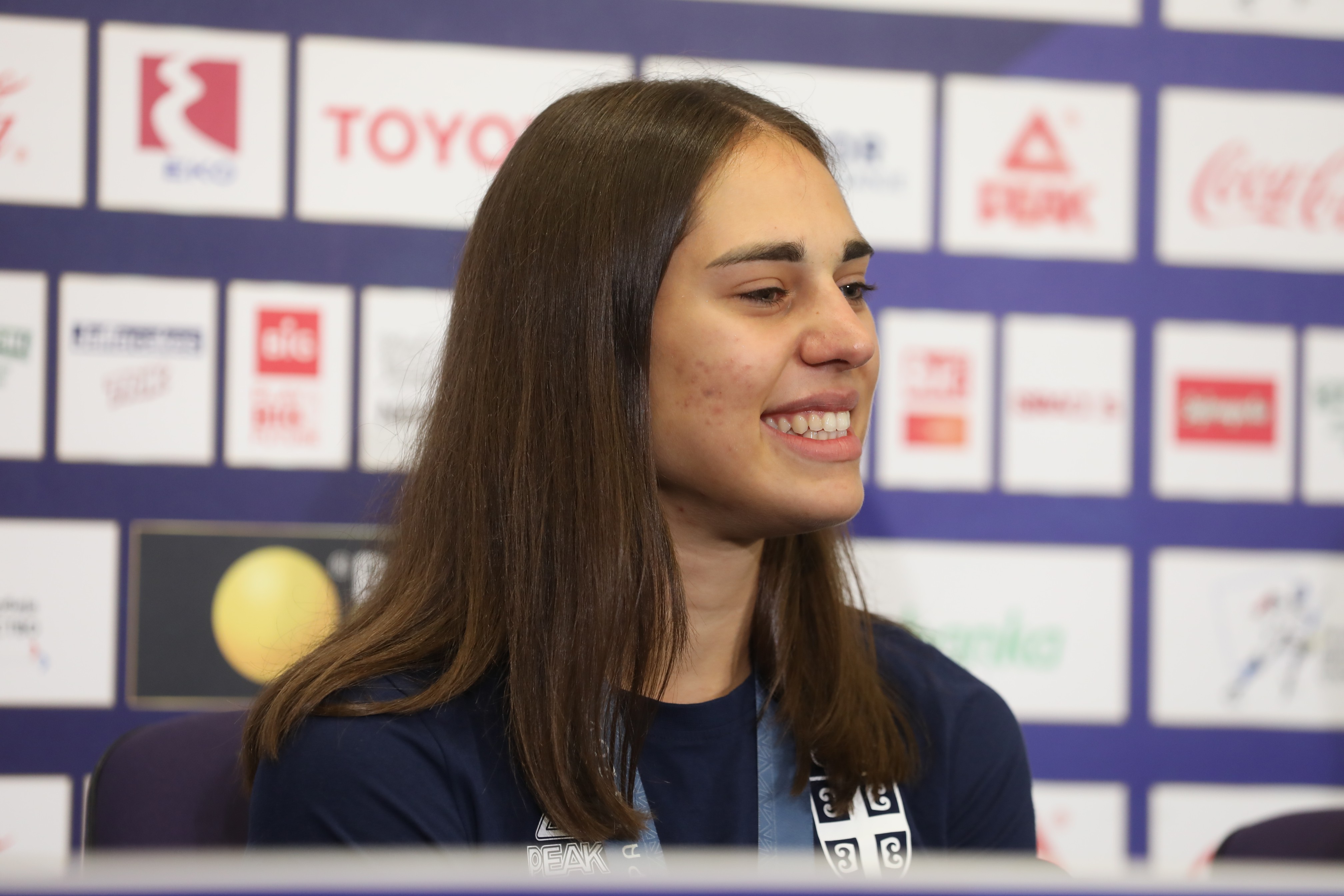 Predivna Aleksandra Perišić osvojila srebrnu medalju, devojka koja je na OI obradovala naciju opet zablistala