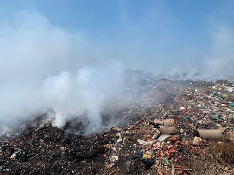 Bogatić, deponije, požar