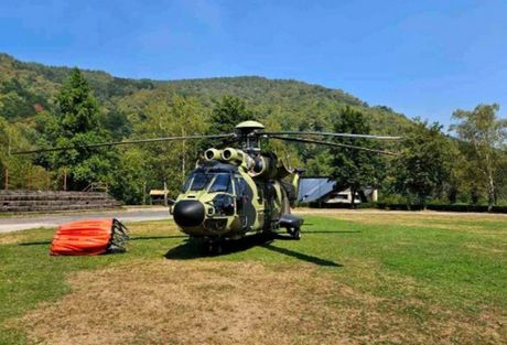 „Bell 212“ i „Super Puma“