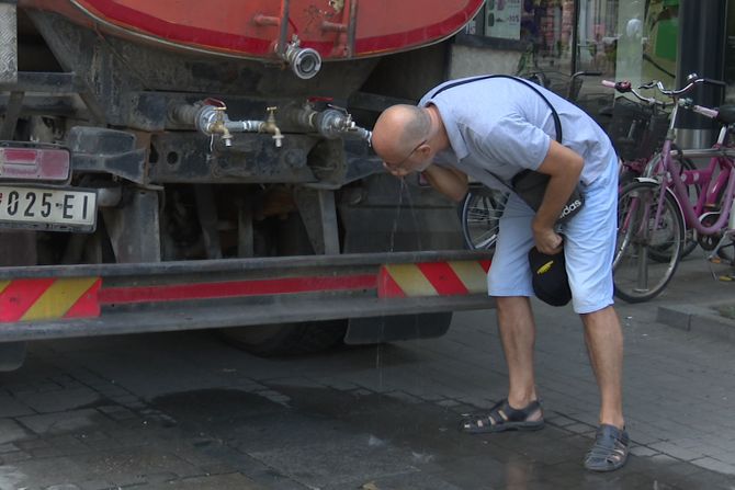 Šabac toplotni talas leto voda za piće Šabac toplotni talas leto voda za piće