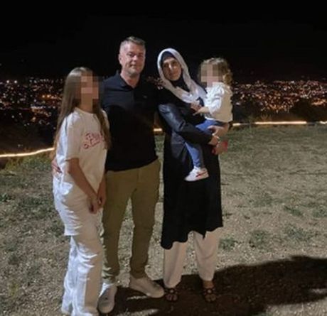 A family from Novi Pazar A family from Novi Pazar