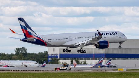 Avion Aeroflot Airbus A350