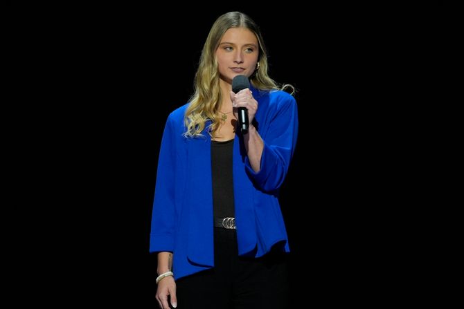 Hedli Duval Hedli Duval