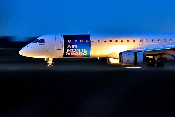 Air Montenegro Embraer E195 Air Montenegro Embraer E195