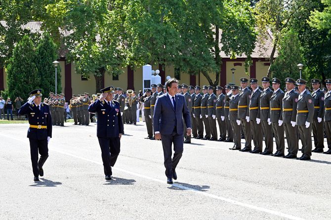 Svečanost povodom prijema 183 podoficira u profesionalnu vojnu službu