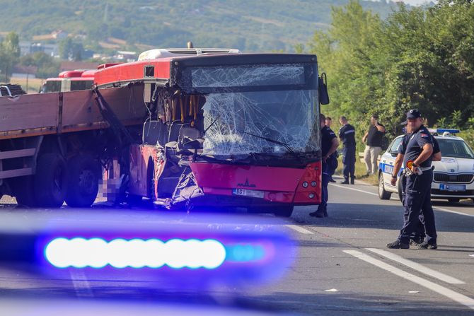 Saobraćajna nesreća Umka