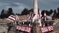 Delije "obojile" Kalemegdan u crveno-belo, a evo i zašto