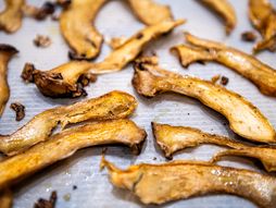 Veganska slanina pečurke