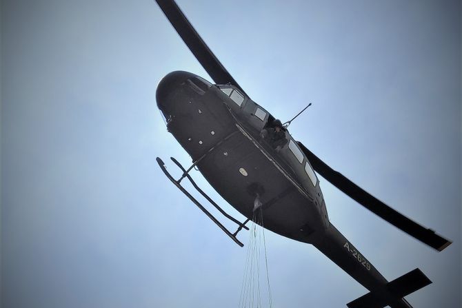 Bosna UH-1H helikopter Bosna UH-1H helikopter