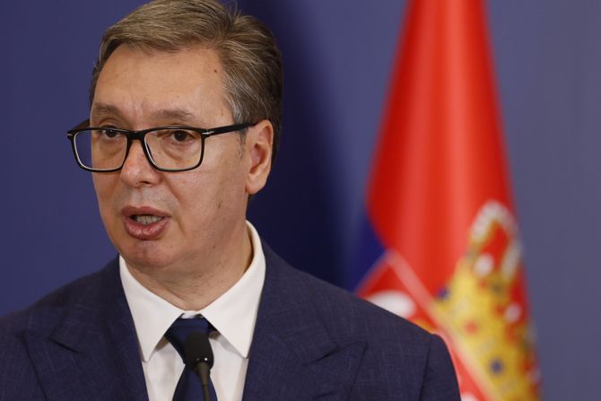 Srbija Francuska Aleksandar Vučić Emanuel Makron poseta konferencija za novinare Palata