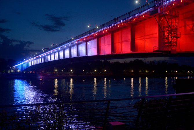 Srbija Francuska Simboli Beograda u bojama francuske zastave Emanuel Makron poseta