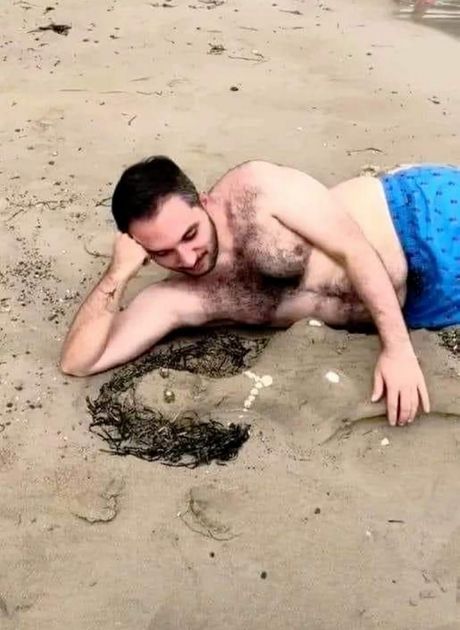 Dalibor Iskrenović mi se kupamo mi se sunčamo