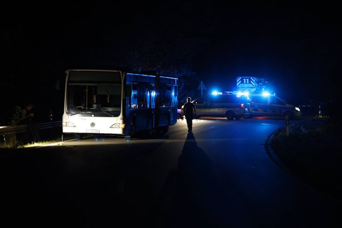 Napad nožem u autobusu, Zigen, Nemačka