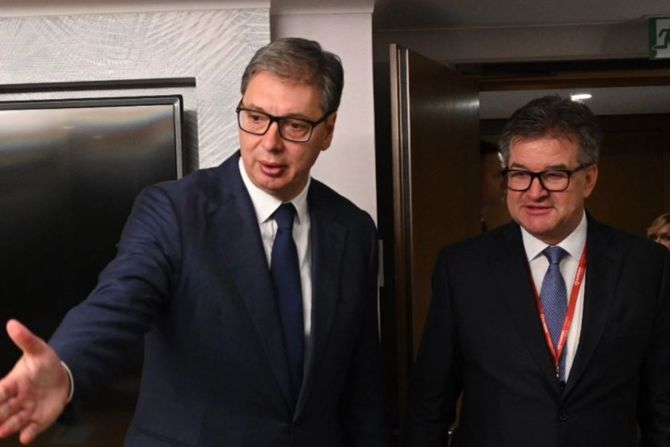 Aleksandar Vučić, Miroslav Lajčak, Prag