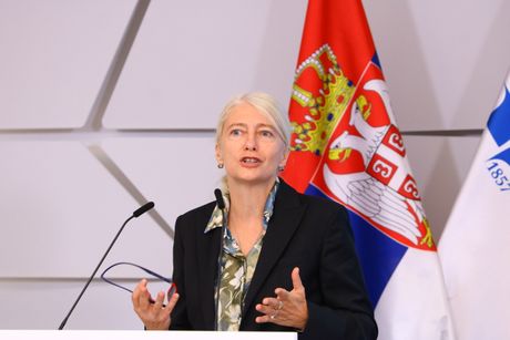 Jelena Begović, Web Summit Serbia, Privredna komora Srbije