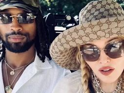 Madona i njen dečko