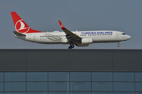 THY Turkish Airlines Boeing 737 THY Turkish Airlines Boeing 737