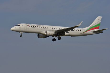 Bulgaria Air Air Serbia Embraer E190