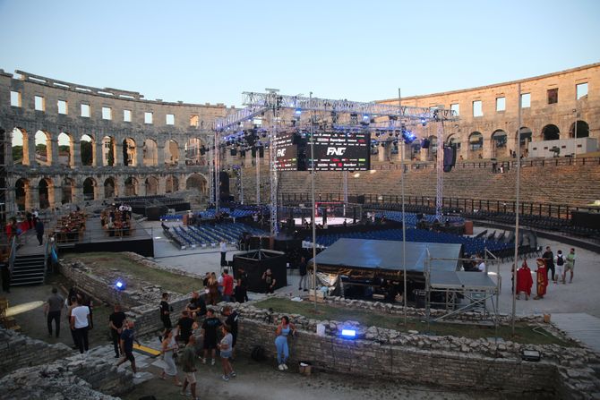 FNC 19, Arena Pula