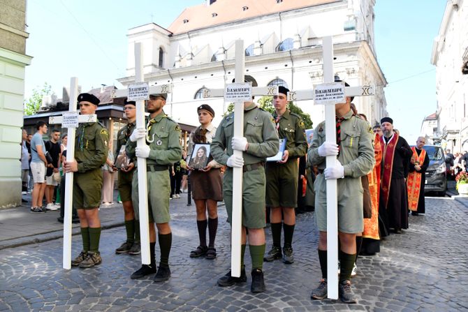 Lavov sahrana rat Ukrajina  Yaroslav Bazylevych