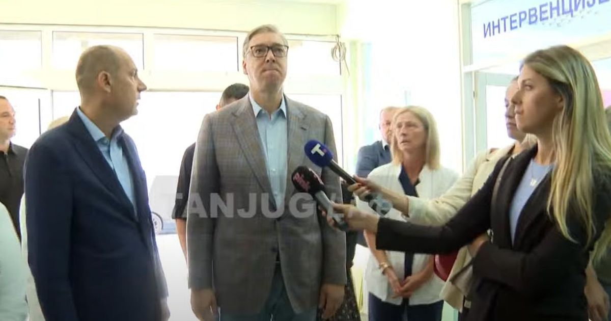 Vučić sa ministrom Lončarom obilazi Dom zdravlja u Loznici