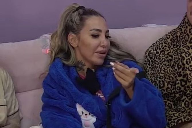 Aneli Ahmić Aneli Ahmić