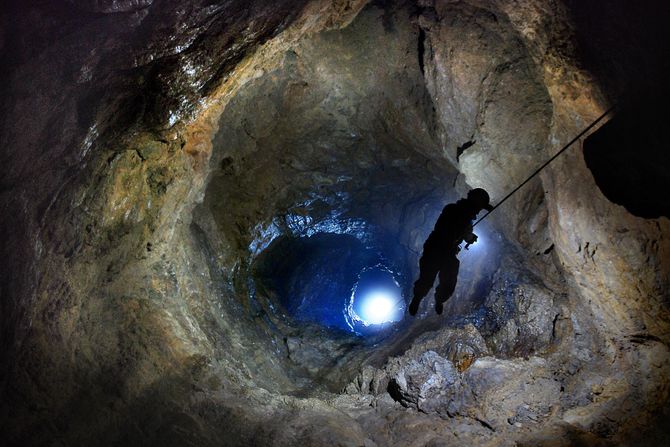 Planinar, speleologija, pećina Planinar, speleologija, pećina