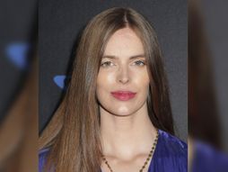 Robyn Lawley robin louli