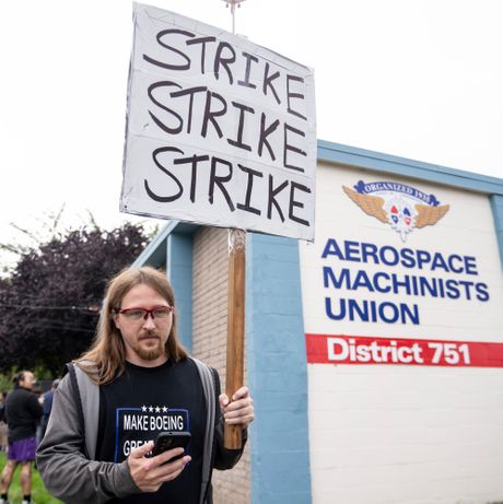 Boing , Boeing,  štrajk