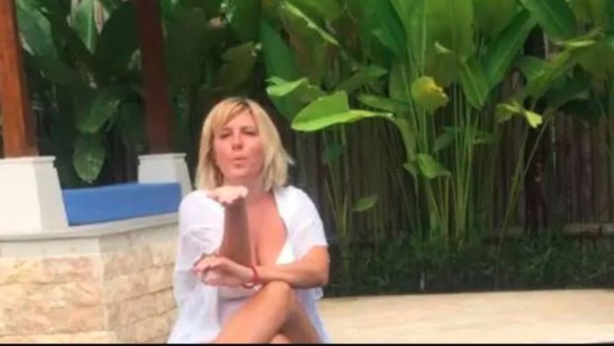 "Od stresa ne mogu da zatrudnim" Jelena Golubović na ivici nervnog sloma nakon razvoda "Maltretirali su me..."