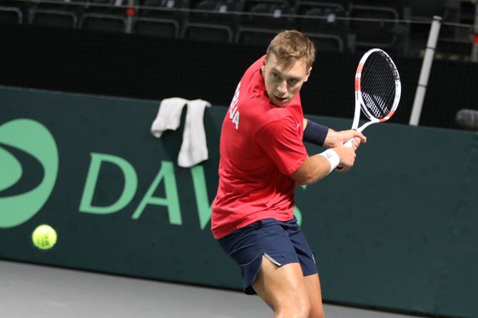 Srbija tenis trening Hamad Medjedović