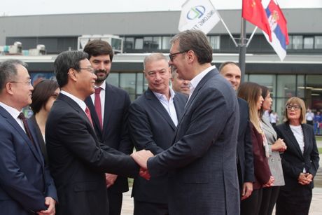 Zrenjanin, Aleksandar Vučič u kineskoj fabrici, fabrika  Linglong