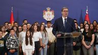 Vučić sa učenicima iz Republike Srpske i Crne Gore: Dan srpskog jedinstva, slobode i nacionalne zastave