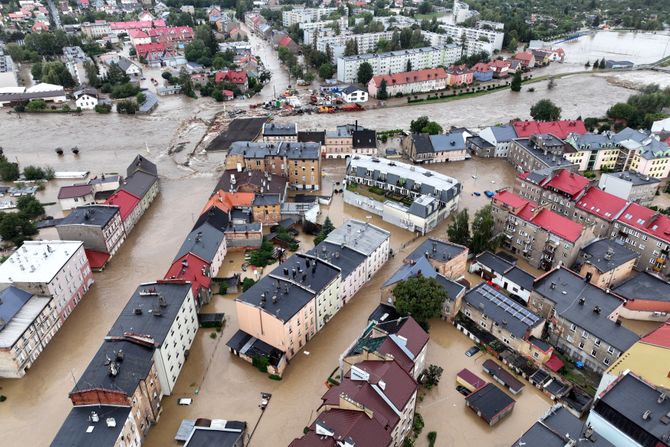 Poljska , poplave, nevreme