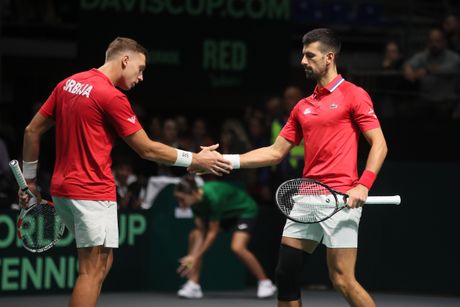 Tenis, Dejvis kup Srbija, Grčka, Novak Đoković  i  Hamad Međedović