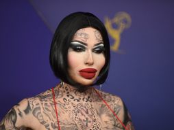 Emi nagrade Plane Jane