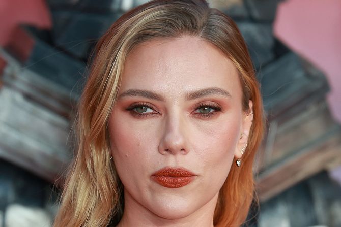 Skarlet Johanson Scarlett Johansson Transformersi Premijera Skarlet Johanson Scarlett Johansson Transformersi Premijera